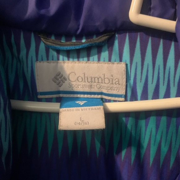 Girls Size large Columbia winter jacket - Picture 3 of 3